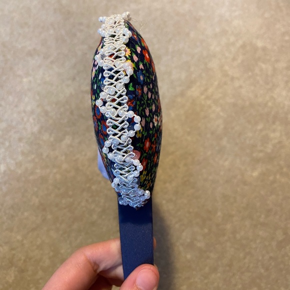 Minnie Mouse Ears - Picture 3 of 4